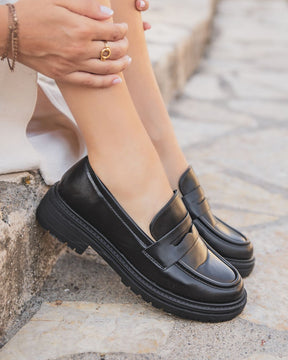 Mocasines negros mujer - Lola - Casualmode.es