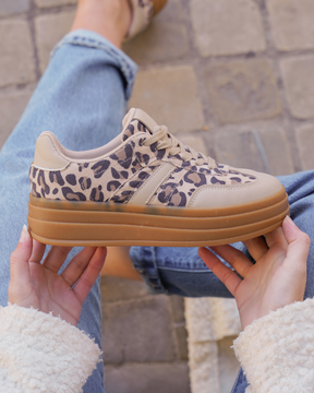 Zapatillas leopardo mujer con cuña y cordones - Ondine