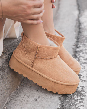 Botines forrados mujer camel con suela gruesa - Émilie - Casualmode.es