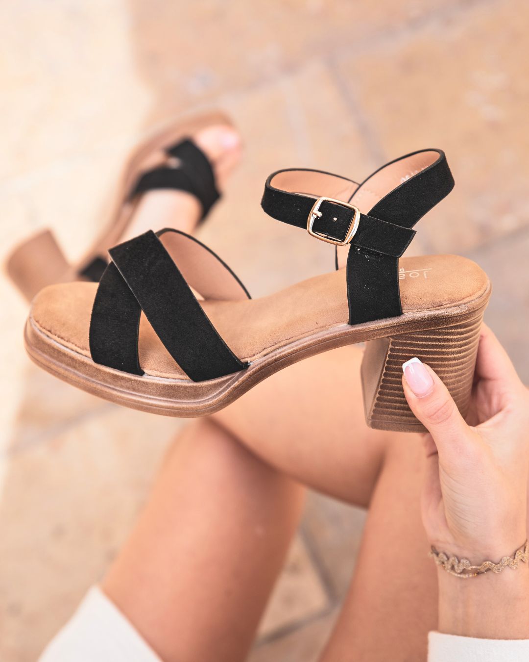 Sandale femme mule talon carré noir - Célia - Casualmode.fr